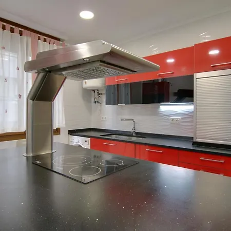 Apartamento Cerca Ayuntamiento Con Aire Acond Y Con Garaje Opcional *