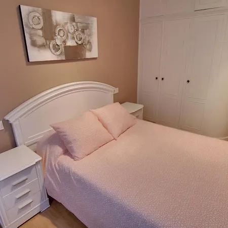 Apartamento Cerca Ayuntamiento Con Aire Acond Y Con Garaje Opcional Apartman